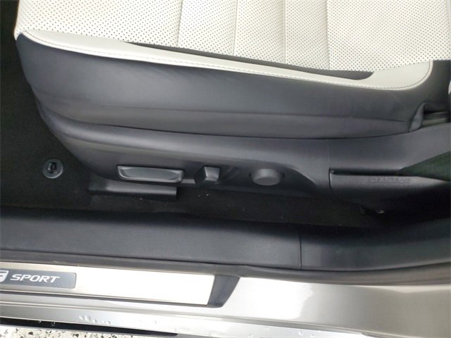Used 2022 Lexus IS 350 F Sport w/ Accessory Package image 22