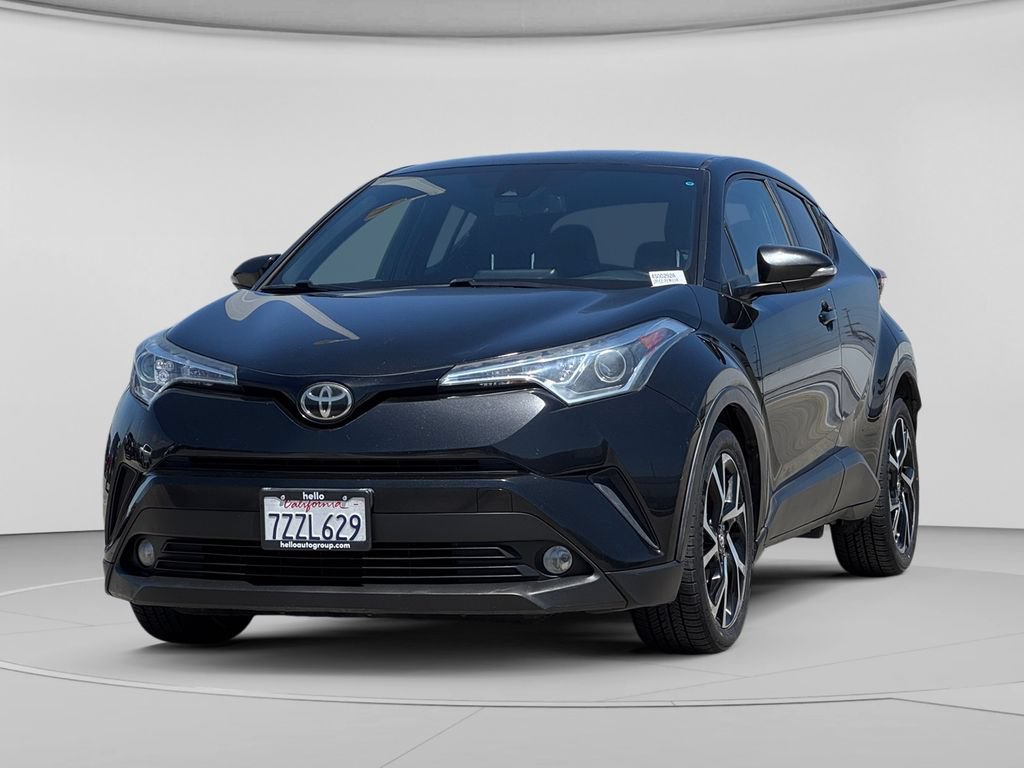 Used 2018 Toyota C-HR XLE FWD image 6