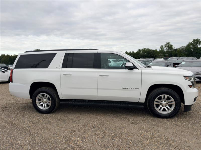 Used 2020 Chevrolet Suburban LT AWD/4WD image 4