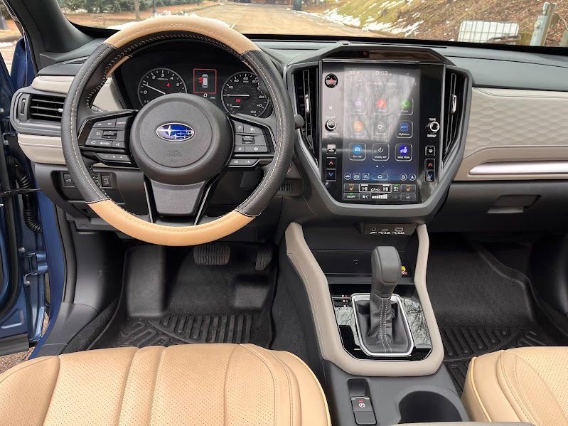 Used 2025 Subaru Forester Premium w/ Convenience Package #2 image 20