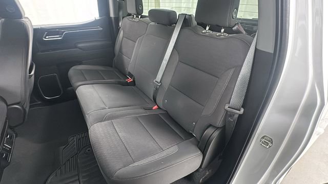 Used 2022 Chevrolet Silverado 1500 LT image 12