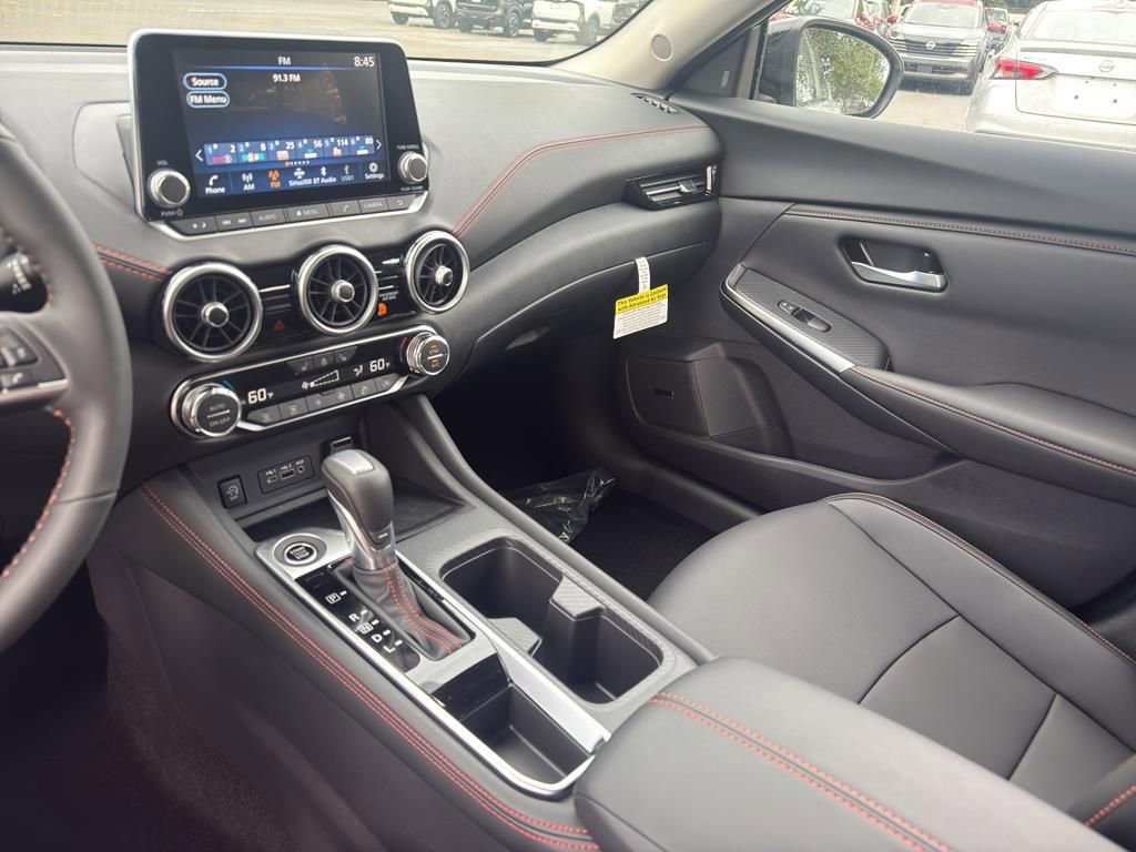 New 2025 Nissan Sentra SR image 24