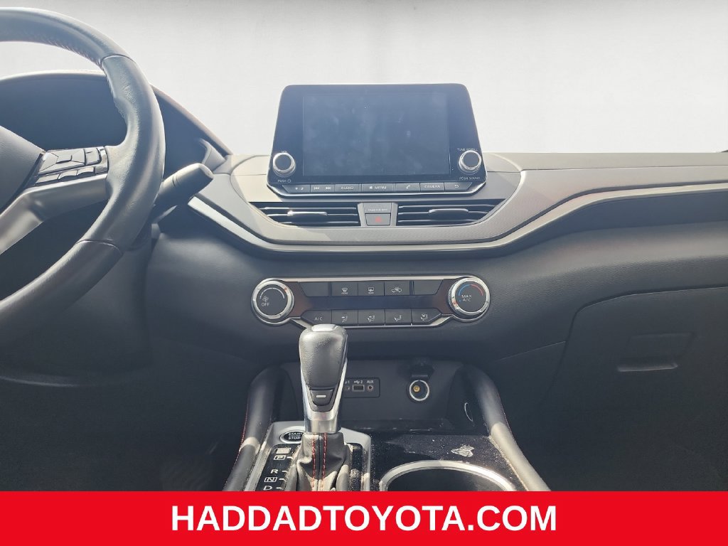 Used 2024 Nissan Altima 2.5 SR AWD/4WD image 12