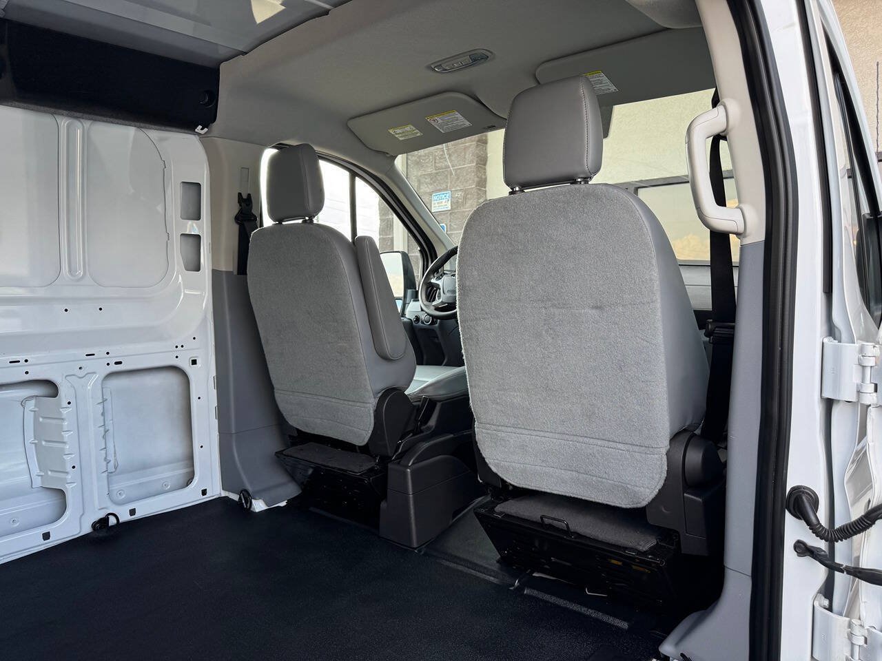 Used 2015 Ford Transit 150 130 Low Roof RWD image 13