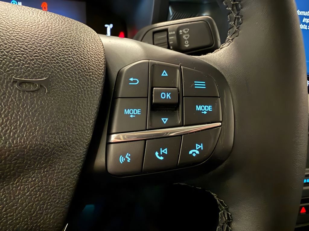 New 2026 Ford Maverick Lariat w/ Black Appearance Package AWD/4WD image 23