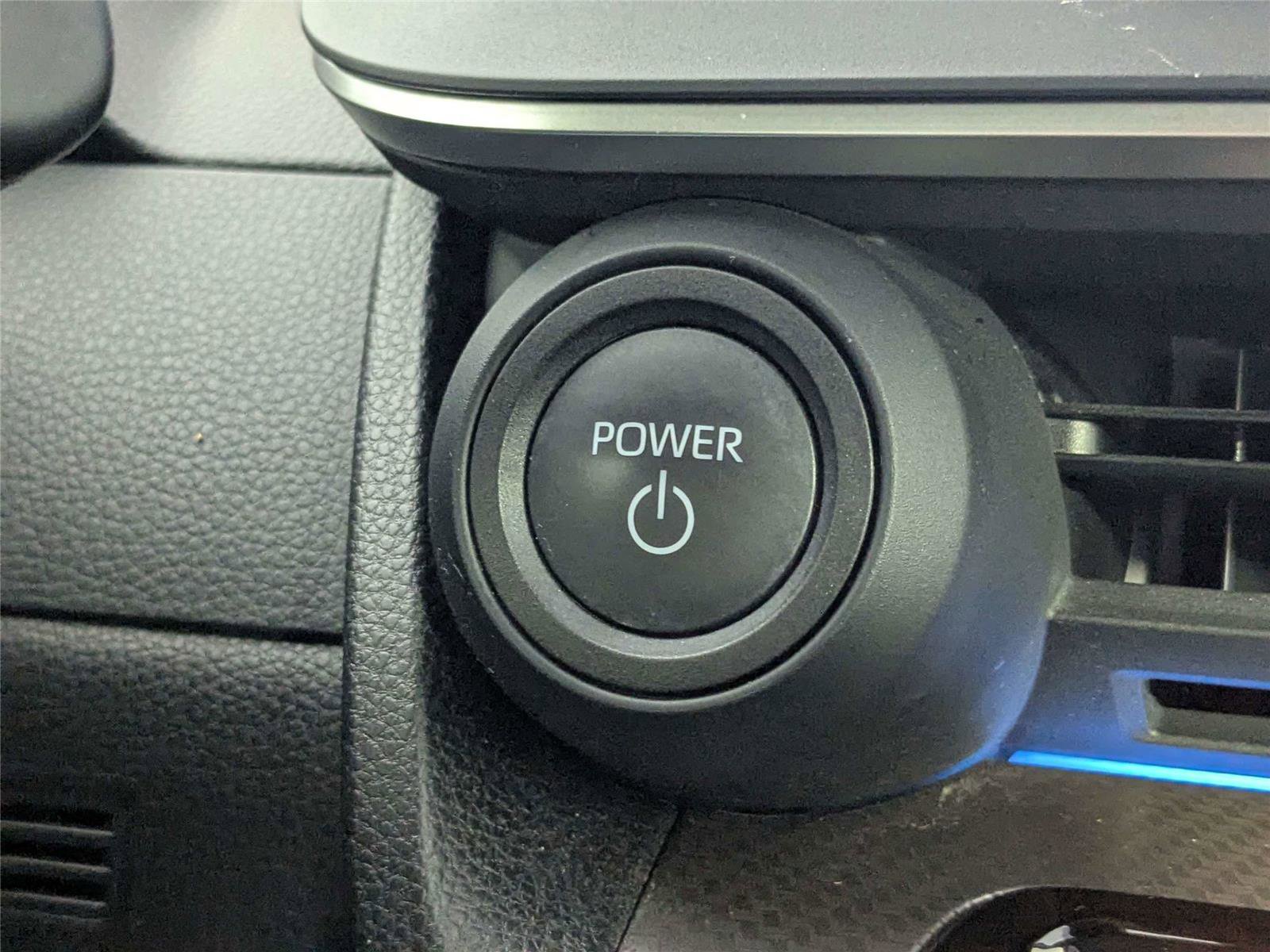 Used 2023 Toyota Prius XLE FWD image 28