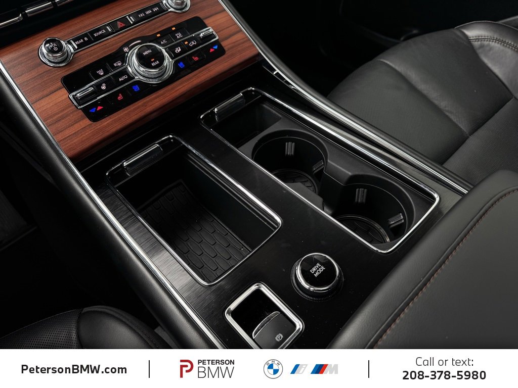 Used 2024 Lincoln Aviator Reserve image 32