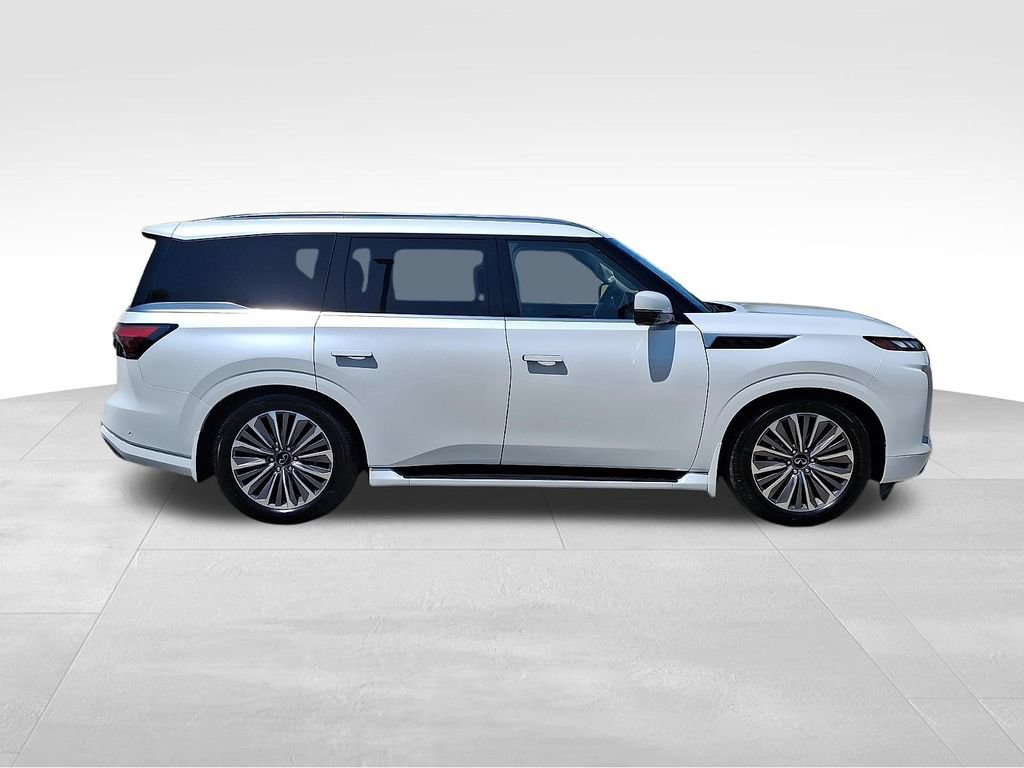Used 2026 INFINITI QX80 Luxe w/ Cargo Package AWD/4WD image 7