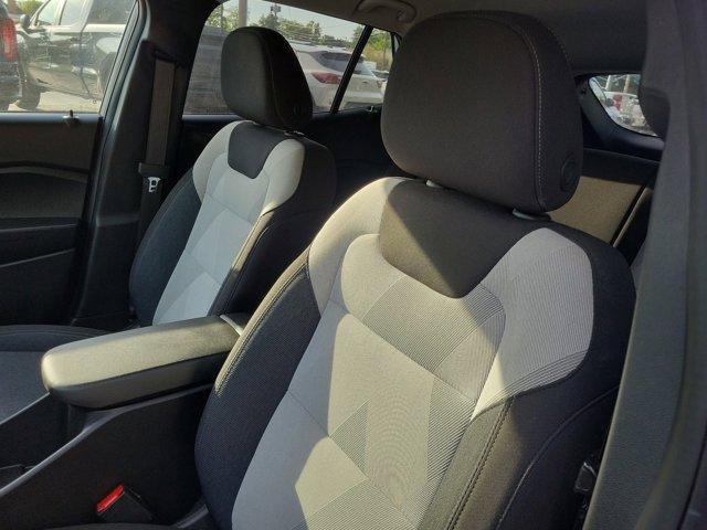 Used 2024 Chevrolet Trax LS image 17