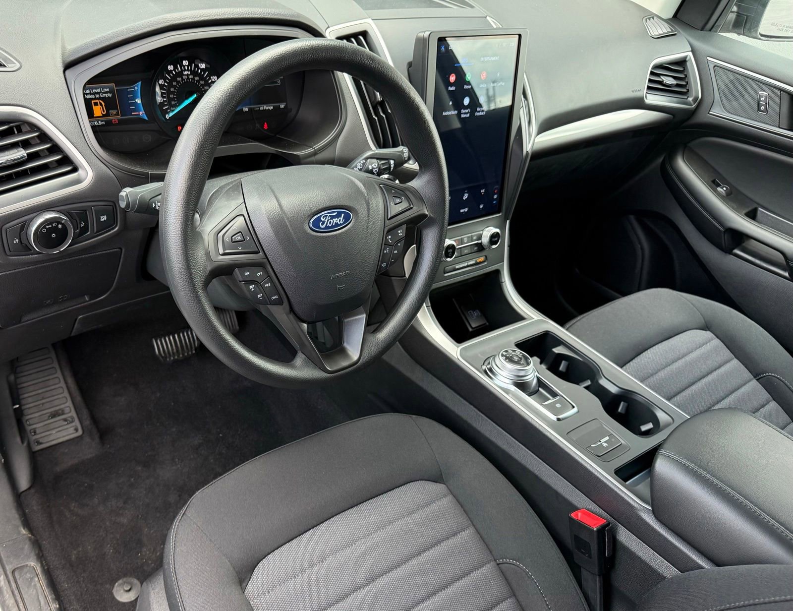 New 2024 Ford Edge SE AWD/4WD image 14