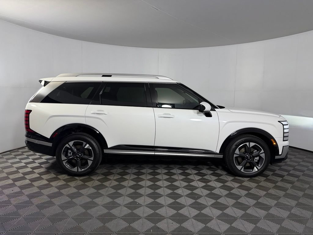 Used 2026 Hyundai Palisade Limited AWD/4WD image 7