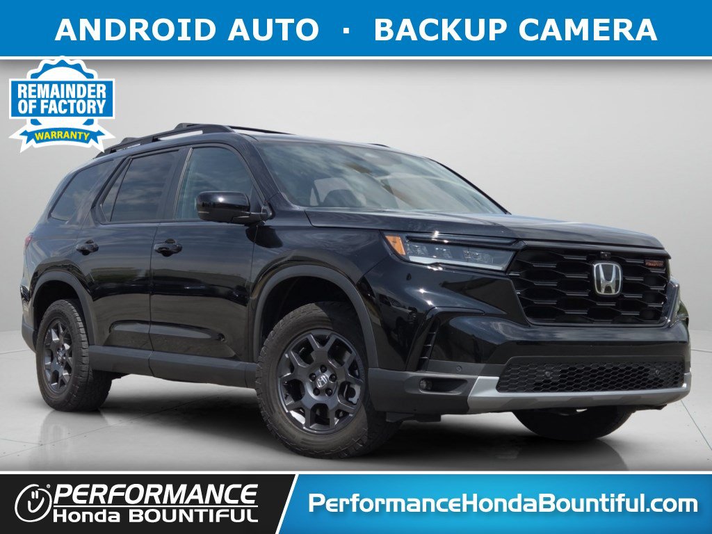 Used 2025 Honda Pilot TrailSport