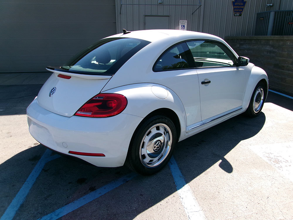 Used 2015 Volkswagen Beetle 1.8T Classic FWD image 5