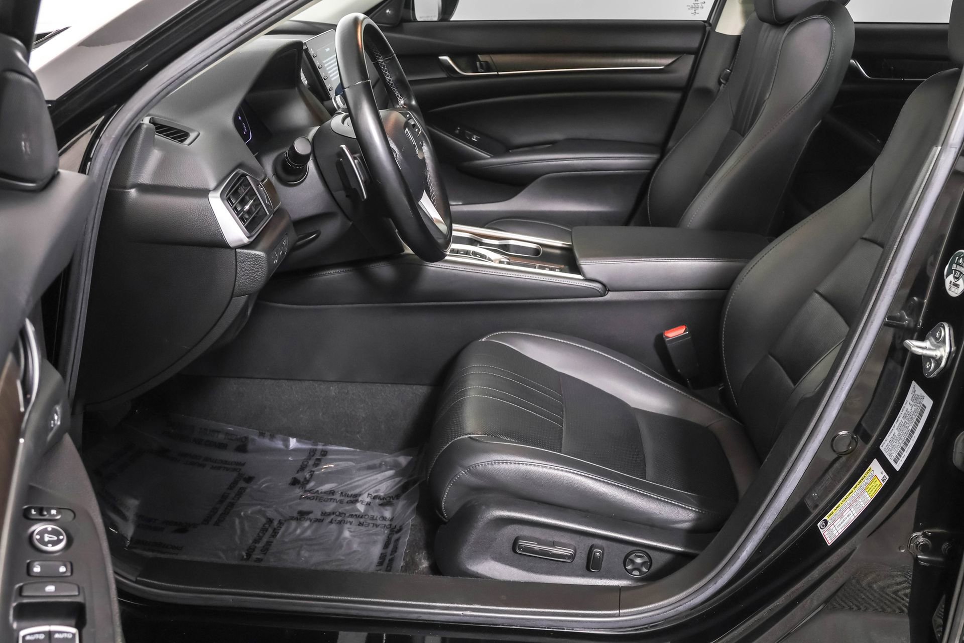 Used 2021 Honda Accord Touring image 21