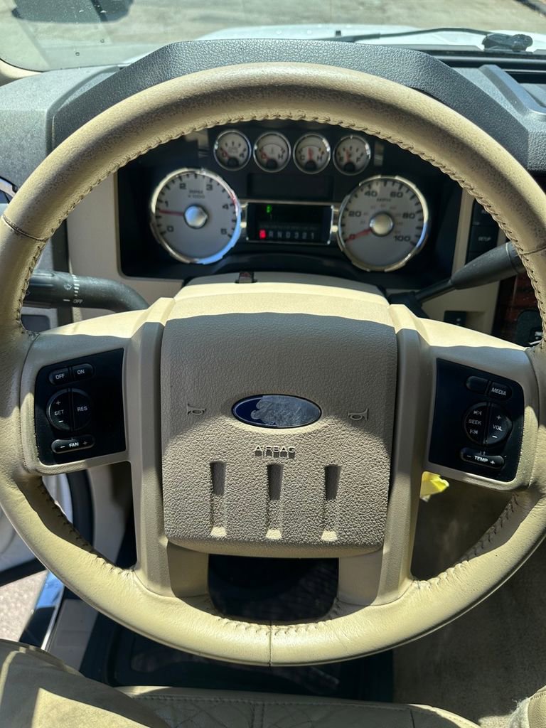 Used 2008 Ford F450 Lariat AWD/4WD image 12