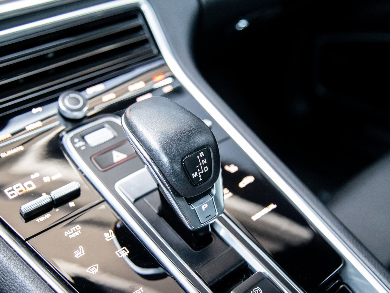 Certified 2023 Porsche Panamera RWD image 13