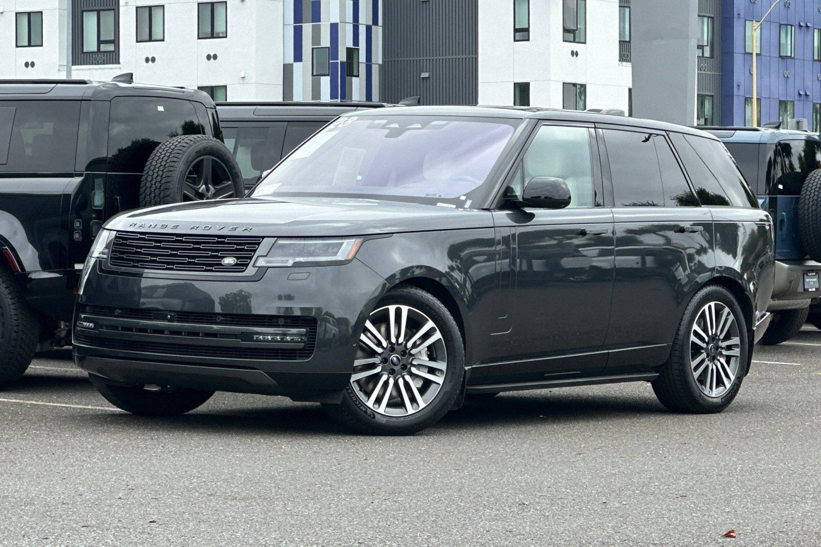Certified 2023 Land Rover Range Rover SE AWD/4WD image 35
