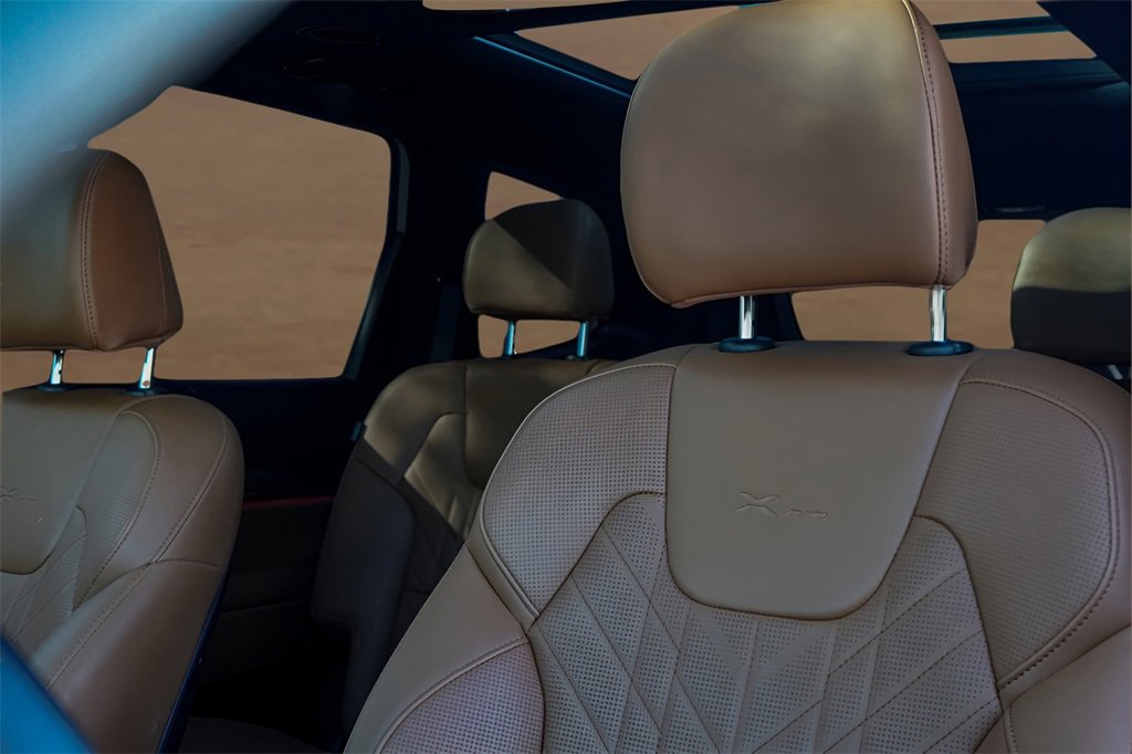 Used 2024 Kia Telluride SX X-Pro image 11