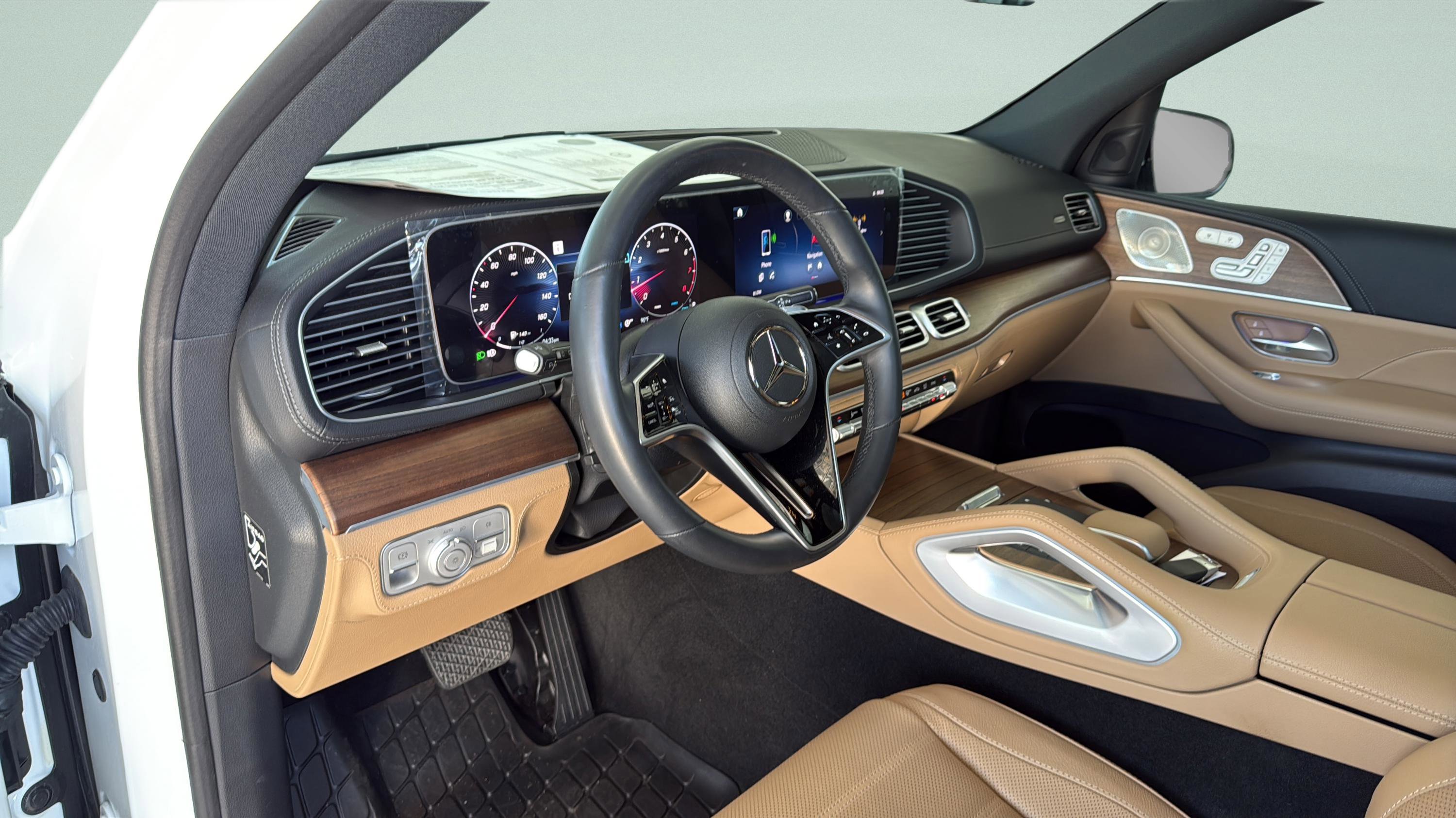 Certified 2024 Mercedes-Benz GLE 450 4MATIC image 26