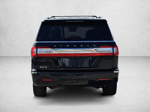 Used 2021 Lincoln Navigator Reserve w/ Luxury Package RWD image 6