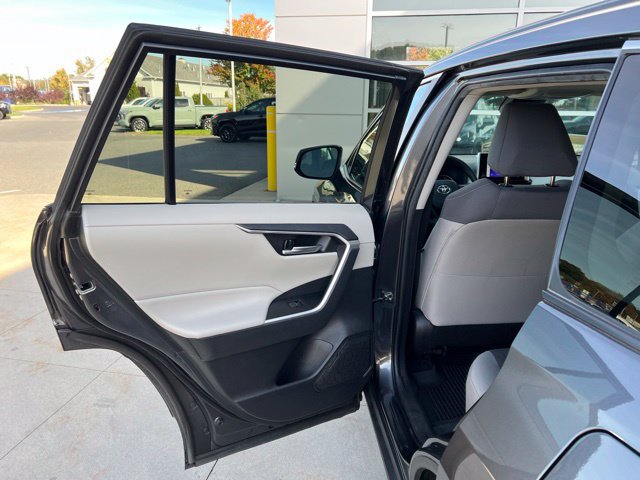 Used 2023 Toyota RAV4 XLE w/ Convenience Package AWD/4WD image 29
