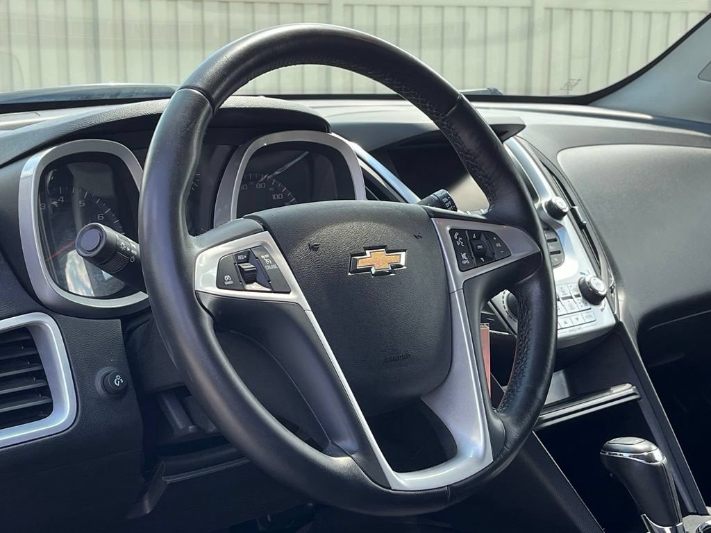 Used 2017 Chevrolet Equinox LT w/ Convenience Package FWD image 19