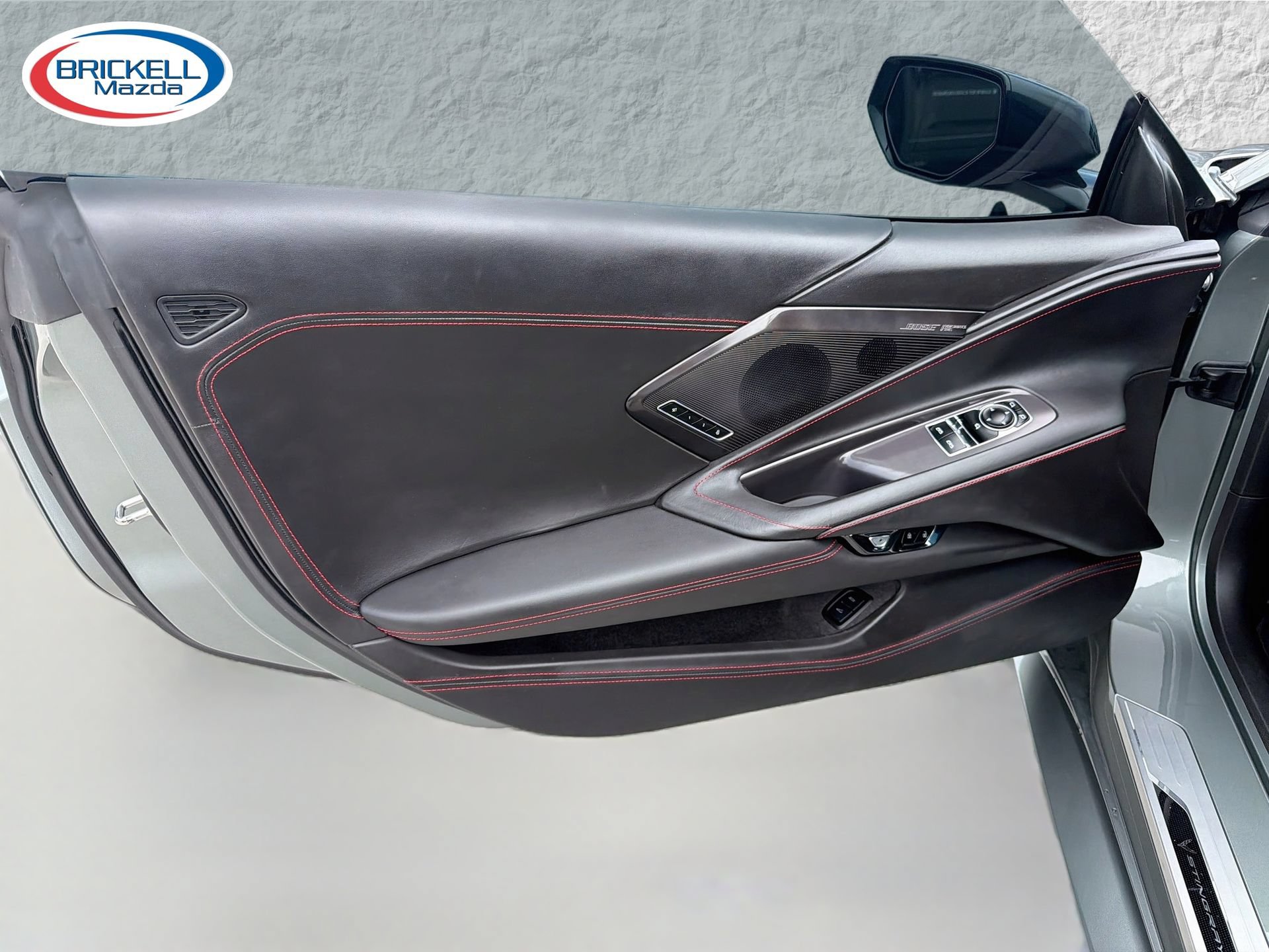 Used 2024 Chevrolet Corvette Stingray Premium Cpe w/ Body-Color Dual Roof Package RWD image 20