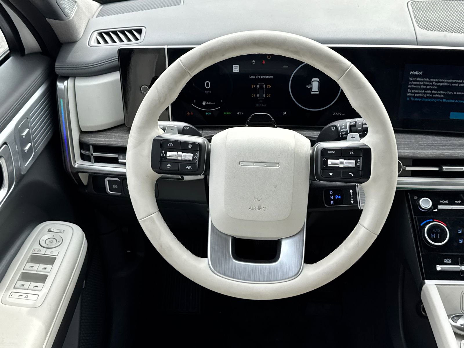 Used 2025 Hyundai Santa Fe Limited image 24