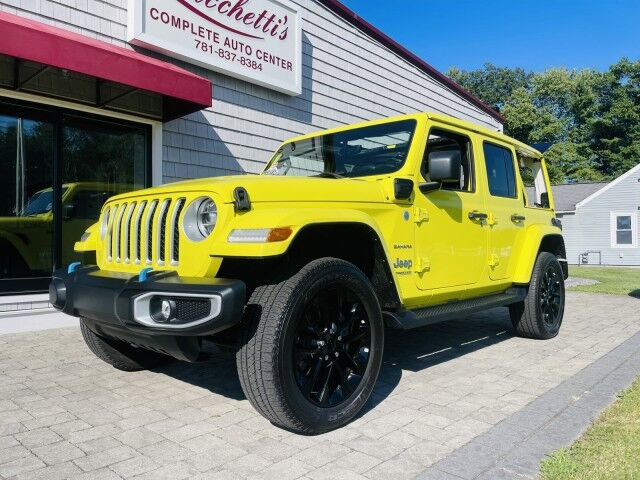 Used 2022 Jeep Wrangler Unlimited Sahara w/ Cold Weather Group AWD/4WD image 1