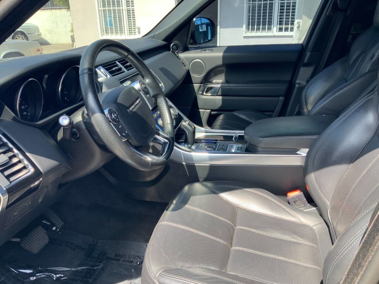 Used 2016 Land Rover Range Rover Sport HSE AWD/4WD image 21