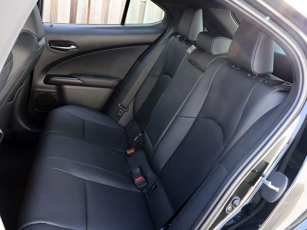 New 2026 Lexus UX 300h AWD image 13