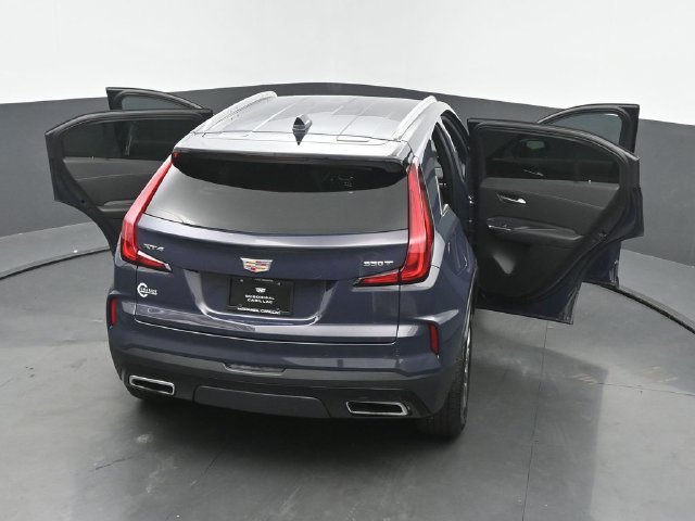 Certified 2025 Cadillac XT4 Premium Luxury FWD image 58