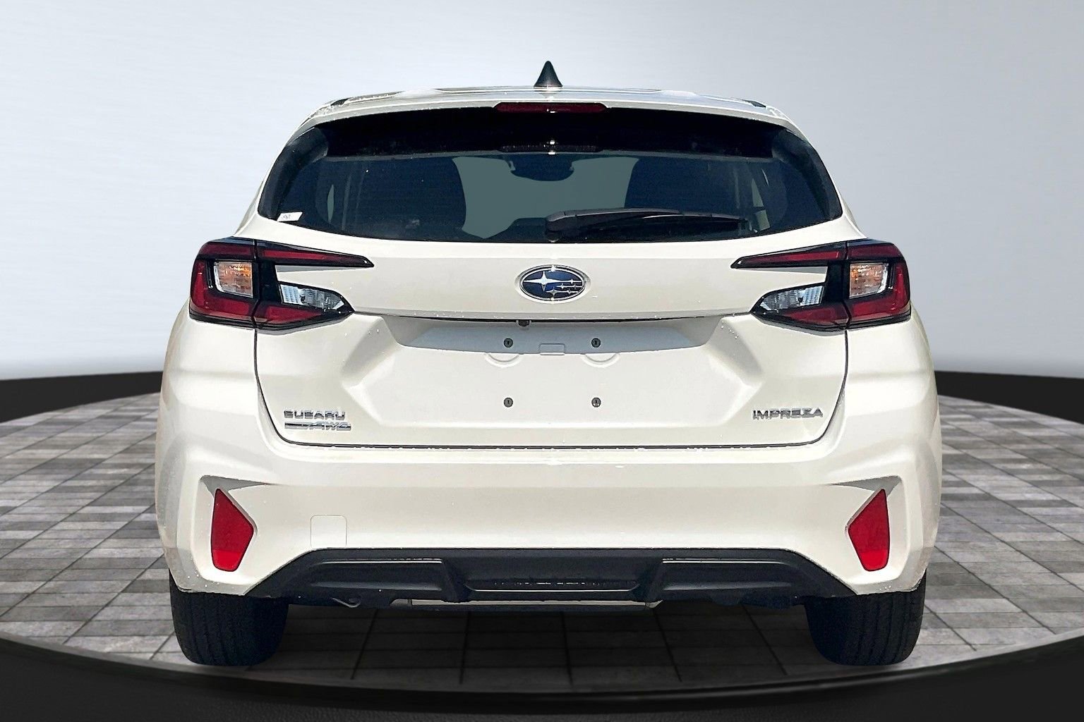 New 2025 Subaru Impreza 2.0i image 4