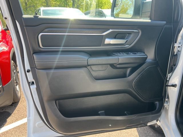 Used 2025 RAM 1500 Big Horn AWD/4WD image 4