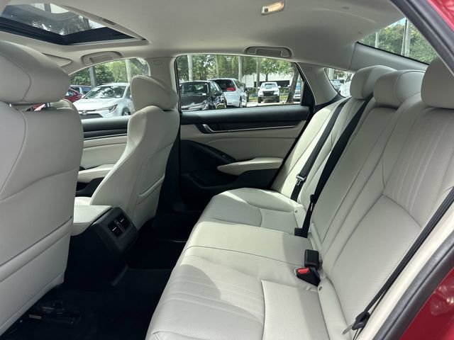 Used 2018 Honda Accord Touring image 25