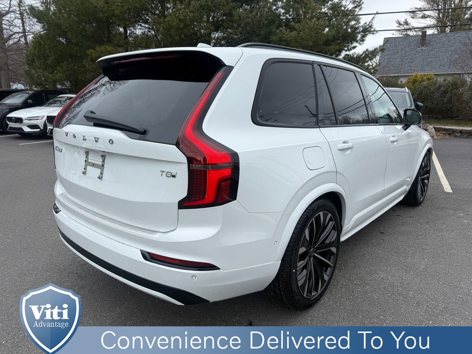 New 2026 Volvo XC90 T8 Ultra w/ Lounge Package image 8