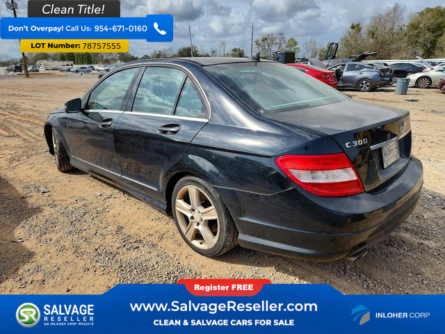 Used 2011 Mercedes-Benz C 300 Sedan 4 Door image 3