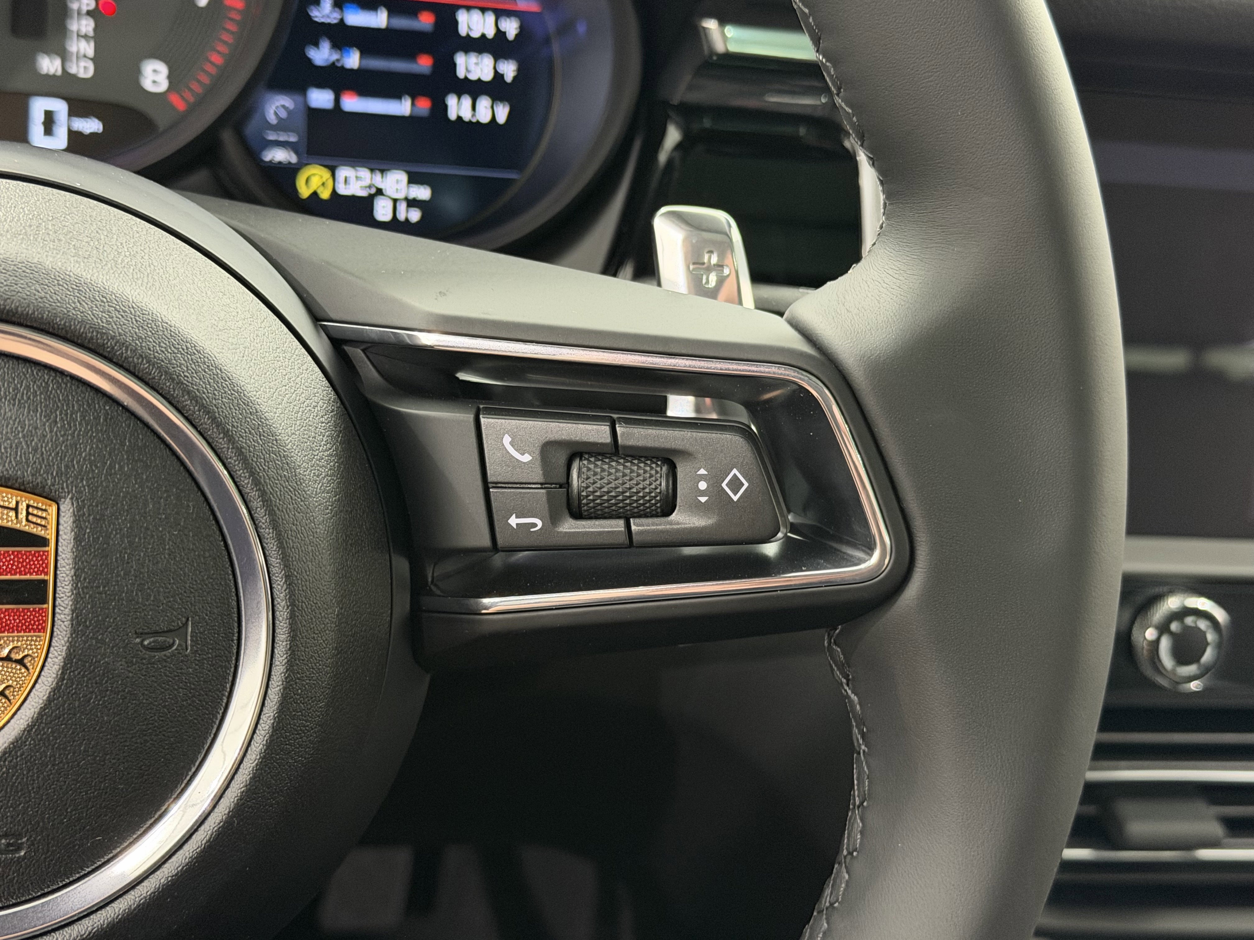 New 2026 Porsche Macan image 48