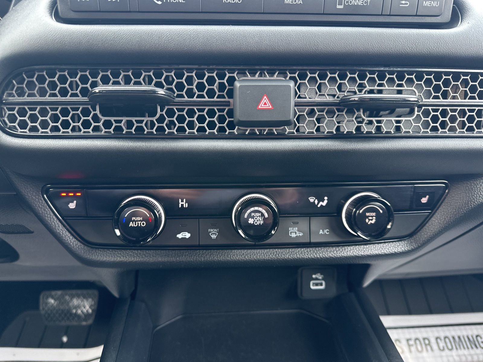 Used 2024 Honda HR-V Sport image 46