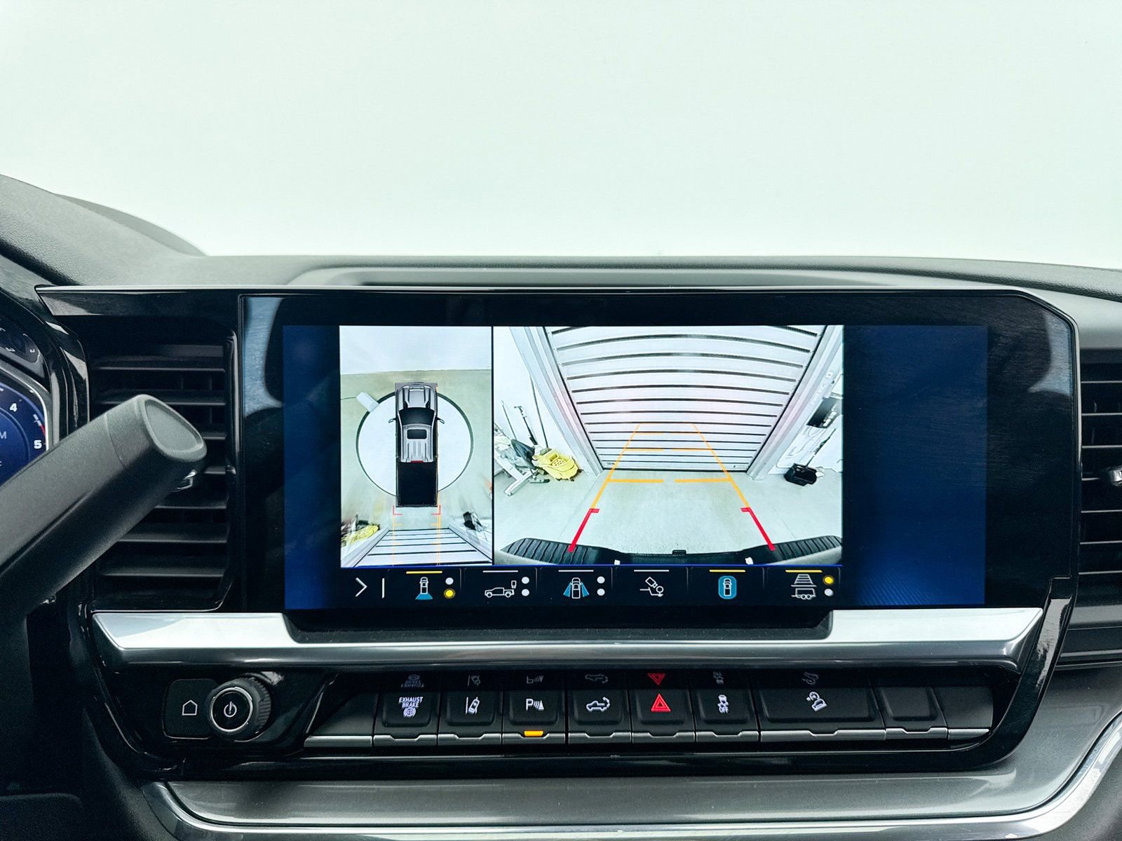 Used 2024 Chevrolet Silverado 2500 High Country w/ High Country Premium Package image 21