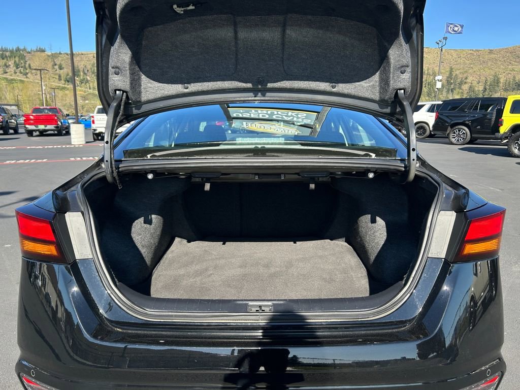 Used 2025 Nissan Altima 2.5 SV image 25