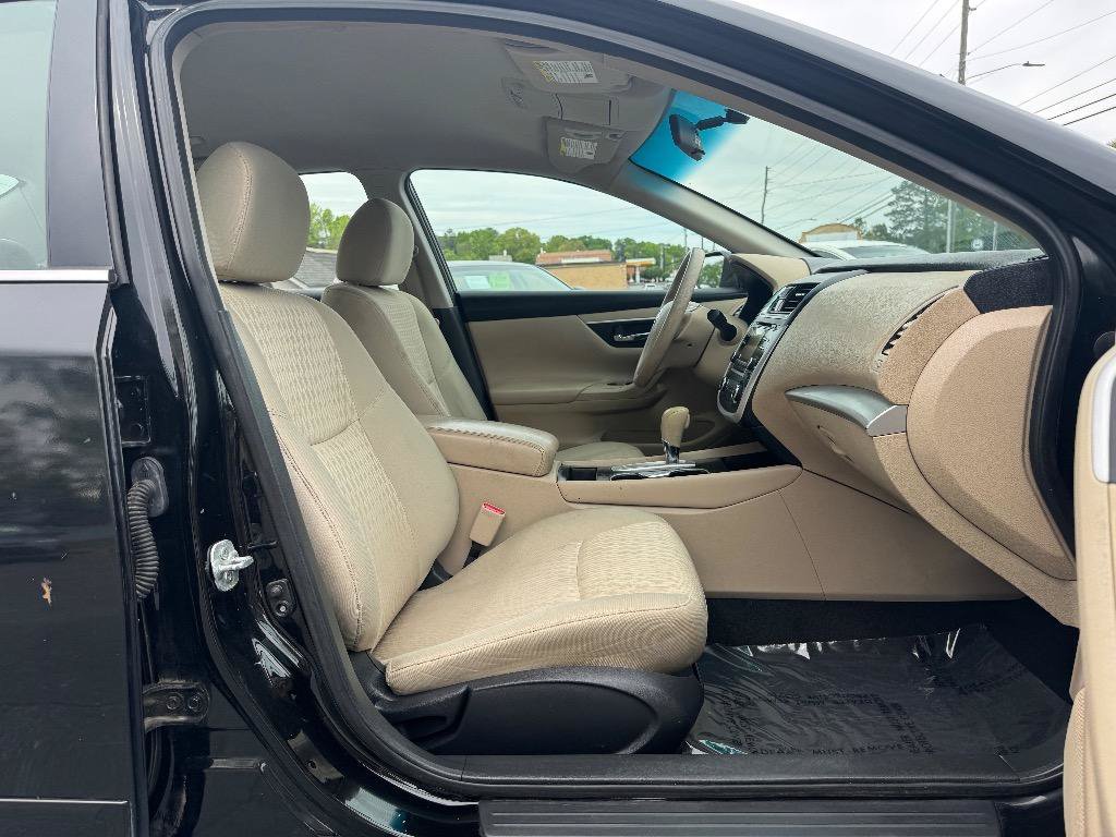 Used 2016 Nissan Altima 2.5 S w/ Power Driver Seat Package FWD image 18