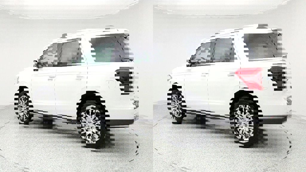 Used 2023 Ford Expedition Limited image 7