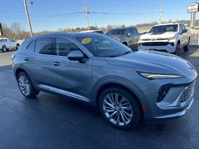 New 2026 Buick Envision Avenir image 7