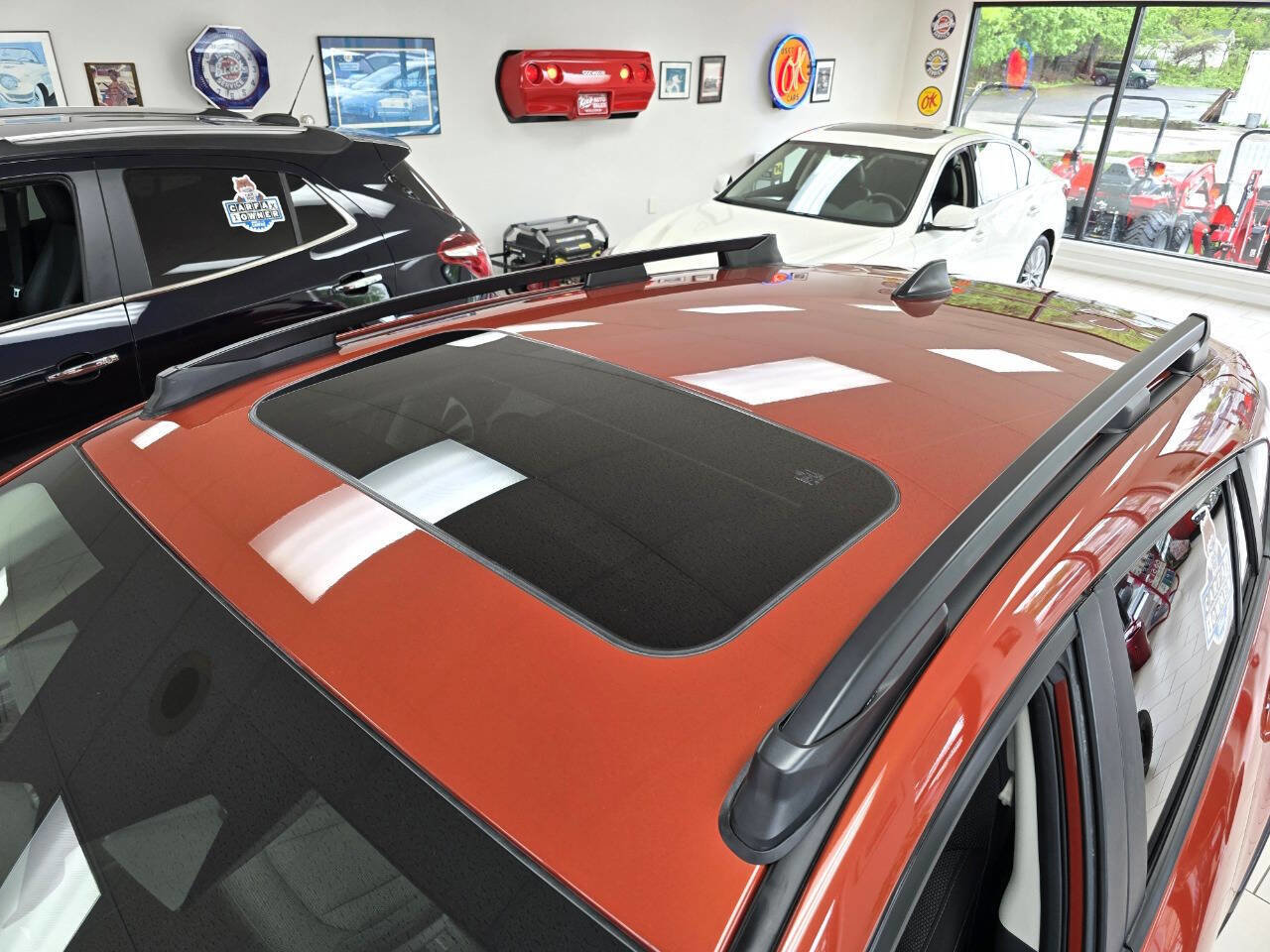 Used 2024 Subaru Crosstrek 2.0i Premium AWD/4WD image 8