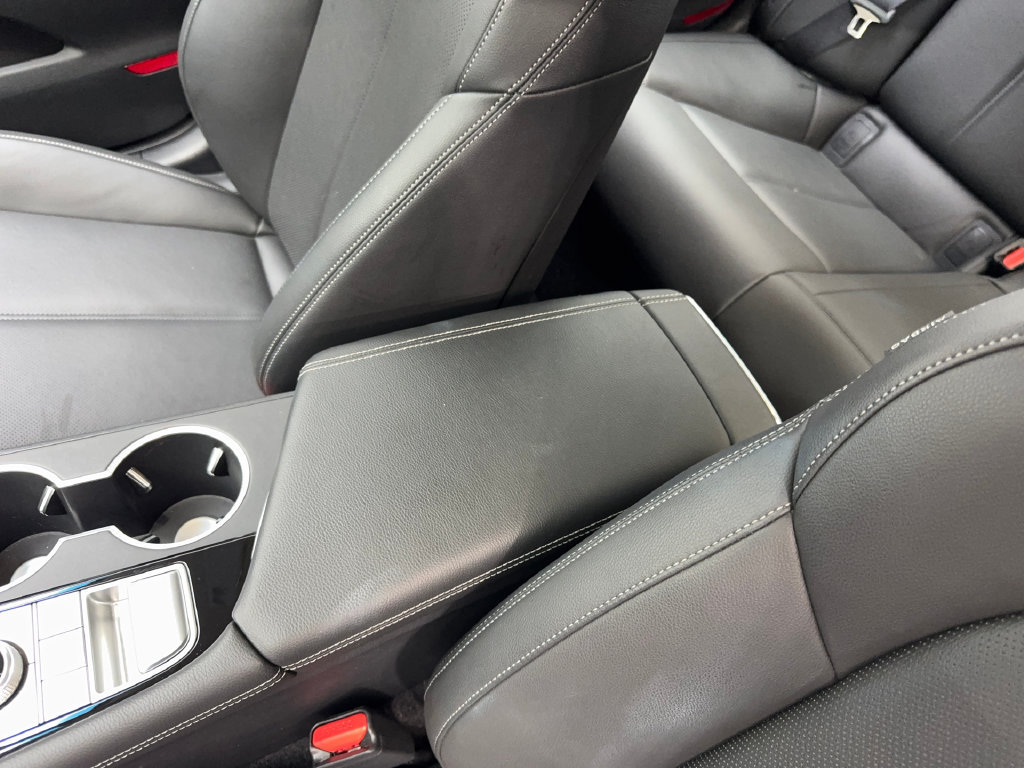Used 2026 Genesis G70 2.5T RWD image 70
