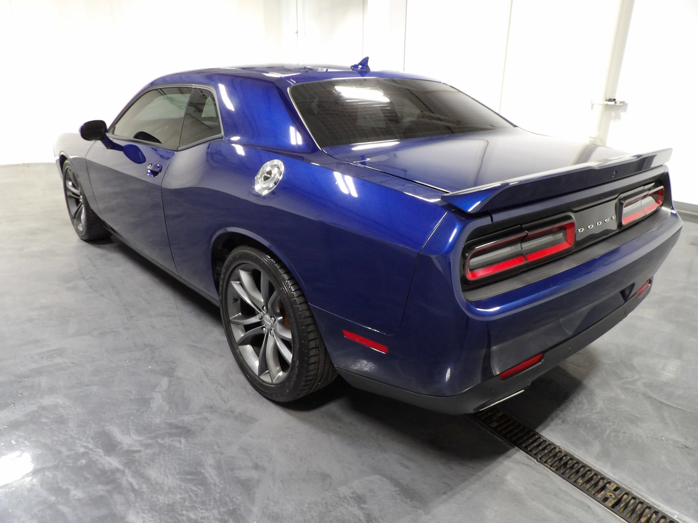Used 2021 Dodge Challenger GT w/ Plus Package RWD image 9