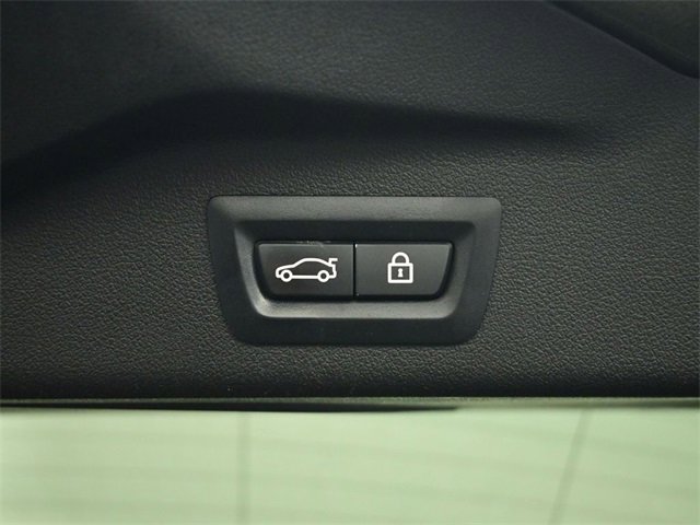 Used 2021 BMW X7 xDrive40i w/ Premium Package image 43