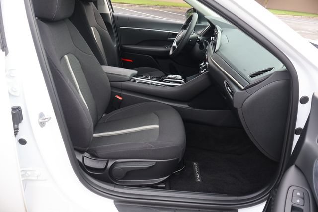Used 2023 Hyundai Sonata SEL FWD image 18
