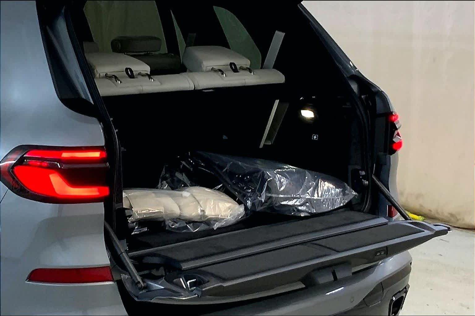 New 2027 BMW X7 M60i w/ Executive Package AWD/4WD image 20